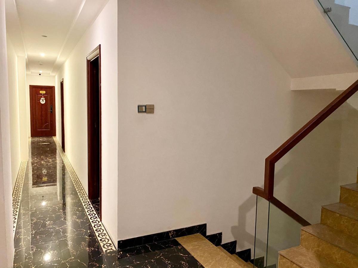 Spring Airport Hotel Ho Chi Minh City Exterior photo