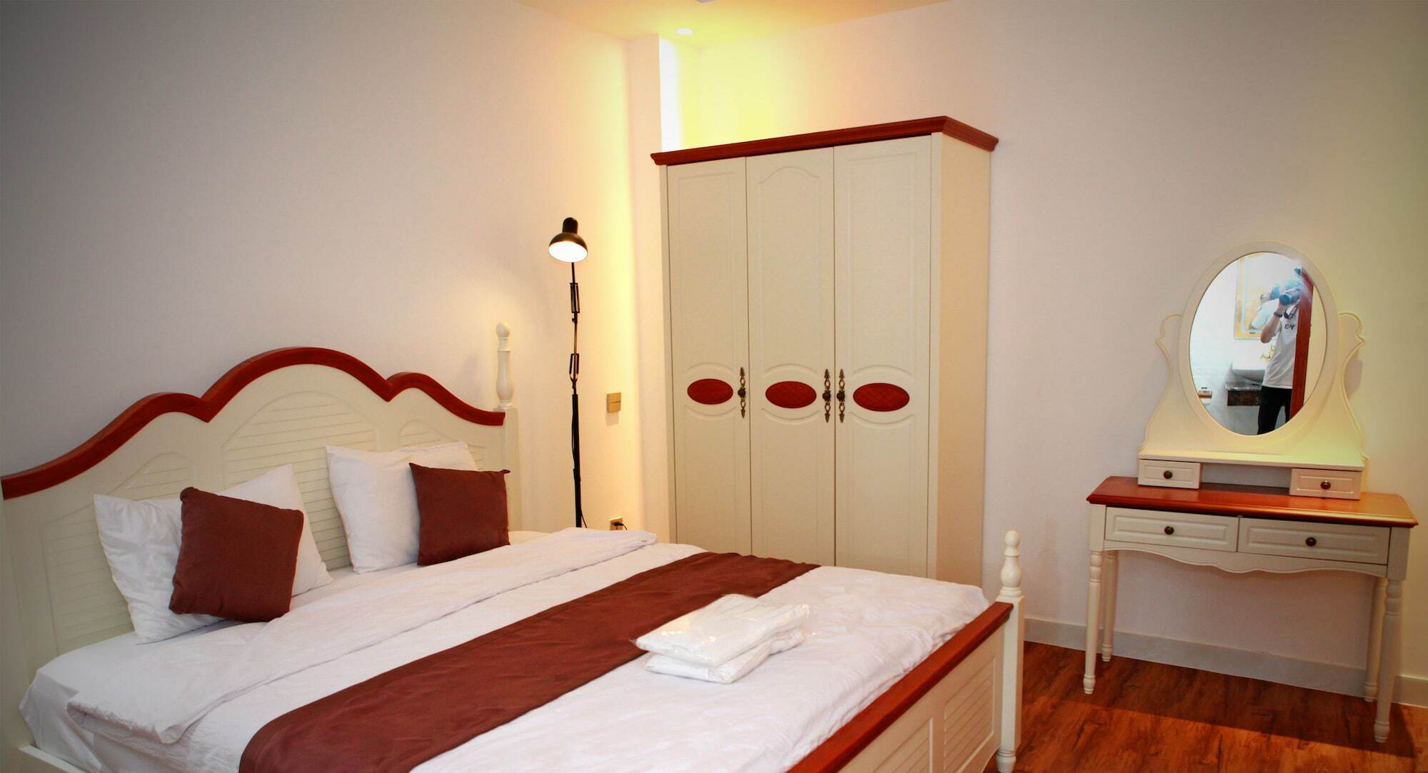 Spring Airport Hotel Ho Chi Minh City Exterior photo